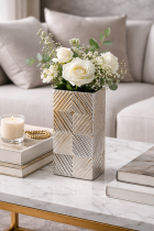 Elegant vase with white roses