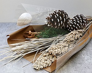 Dry Bouquet - Enchanted Noel Large 