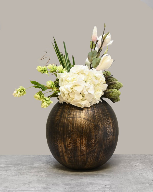 Sculpted Blooms