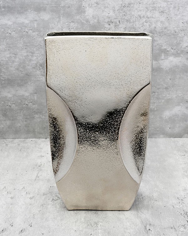 Aluminum Contour Vase 13.5"H